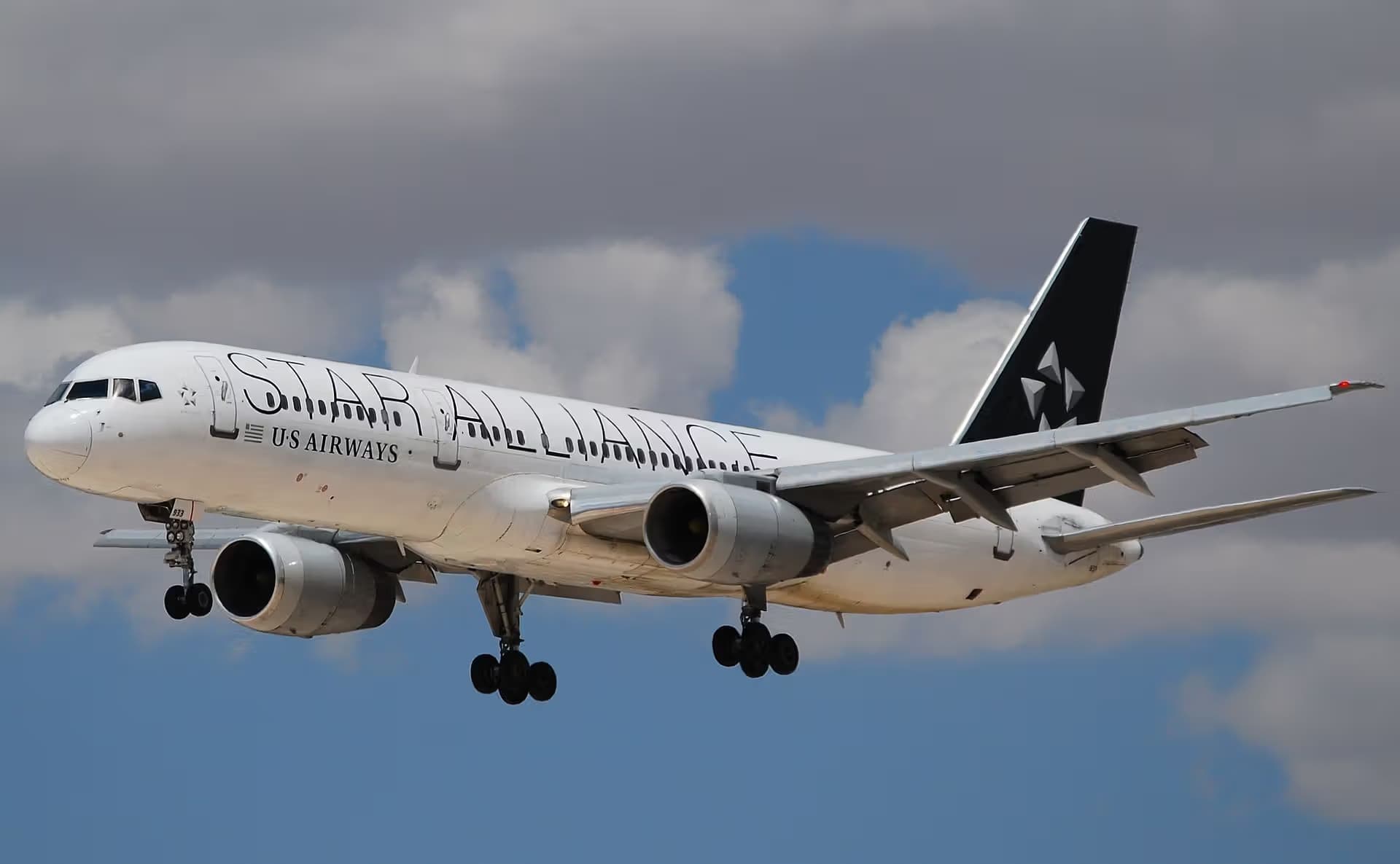 N933UW — Boeing