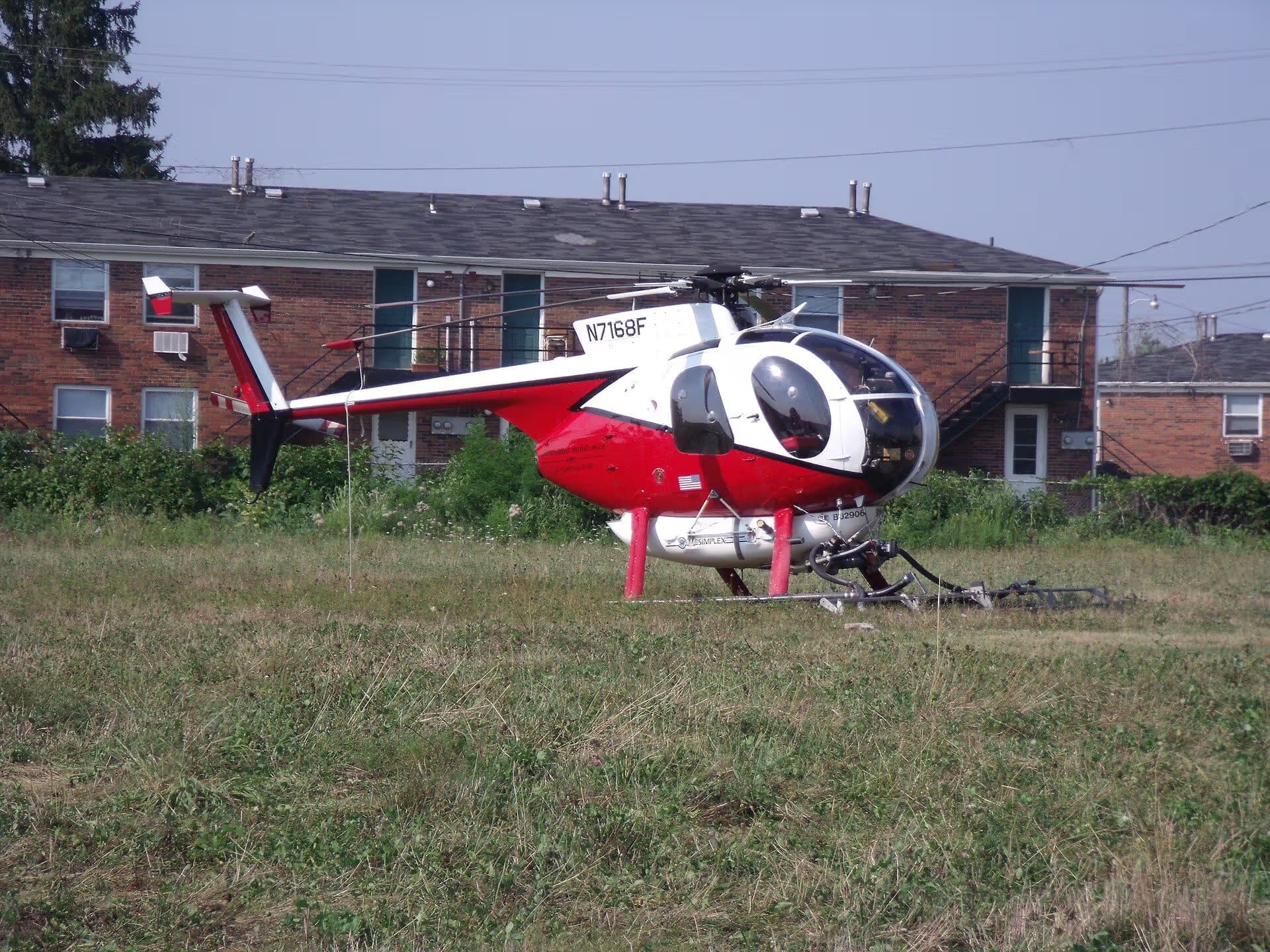 N7168F — Helicopter