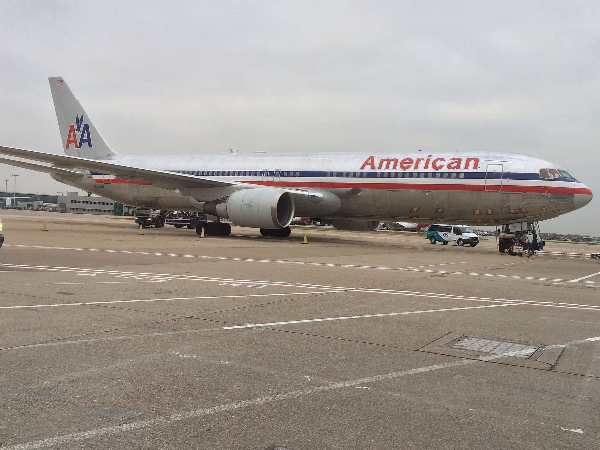 N39356 — Twin-engine aircraft