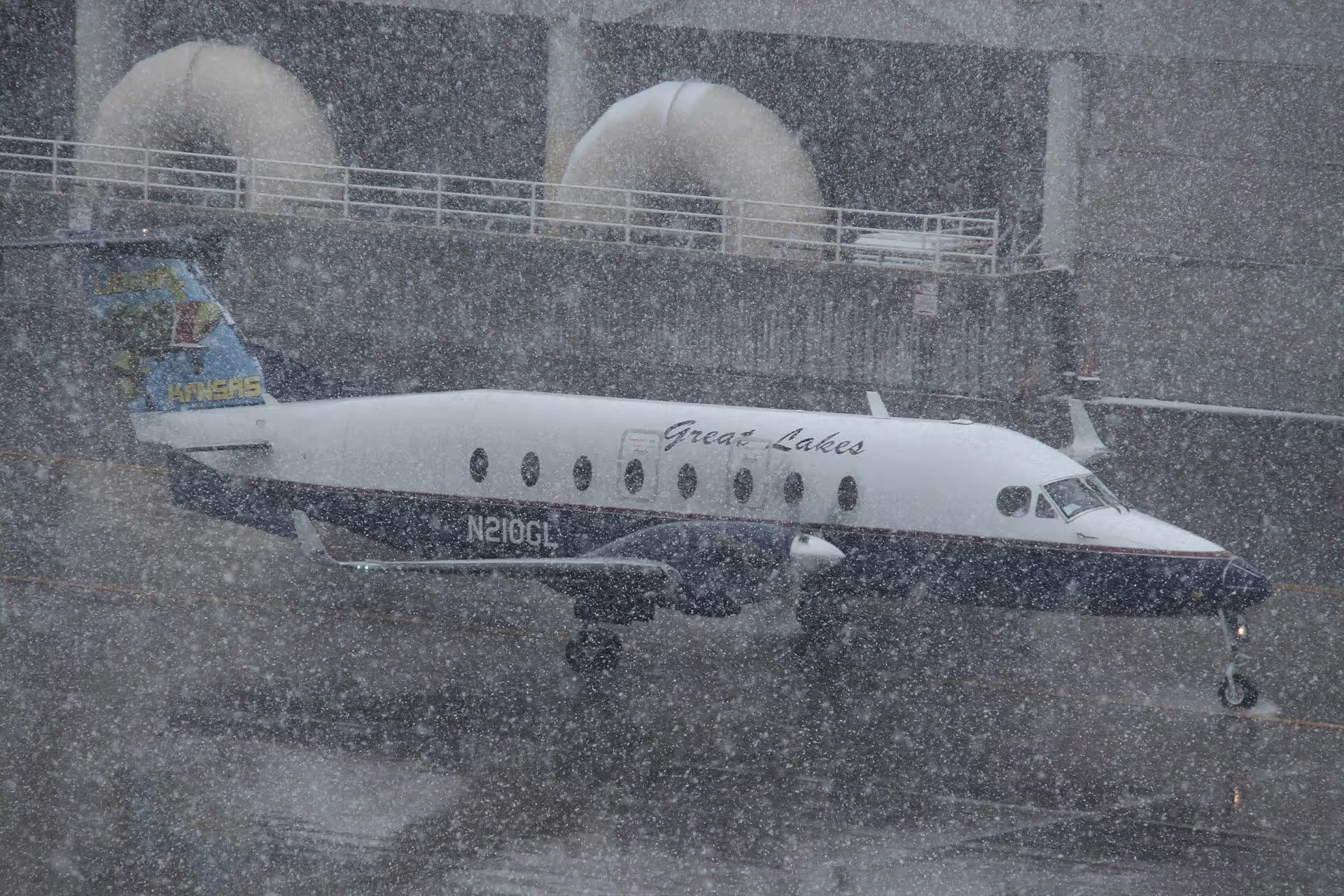 N210GL — Beech