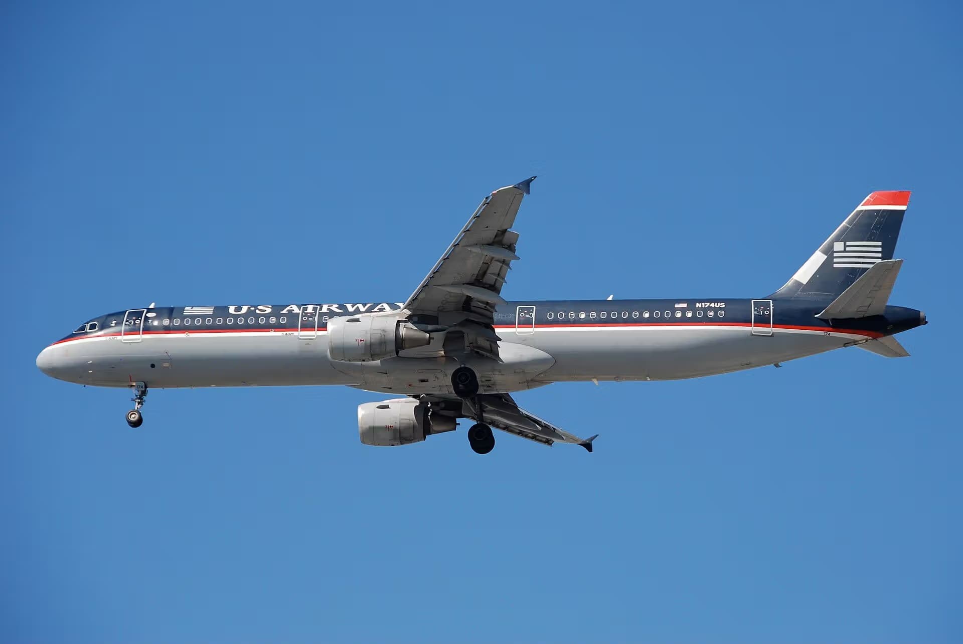 N174US — Airbus