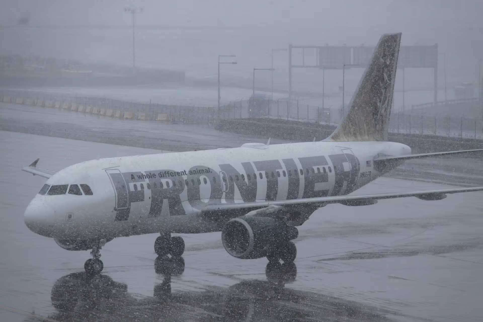 N906FR — Airbus