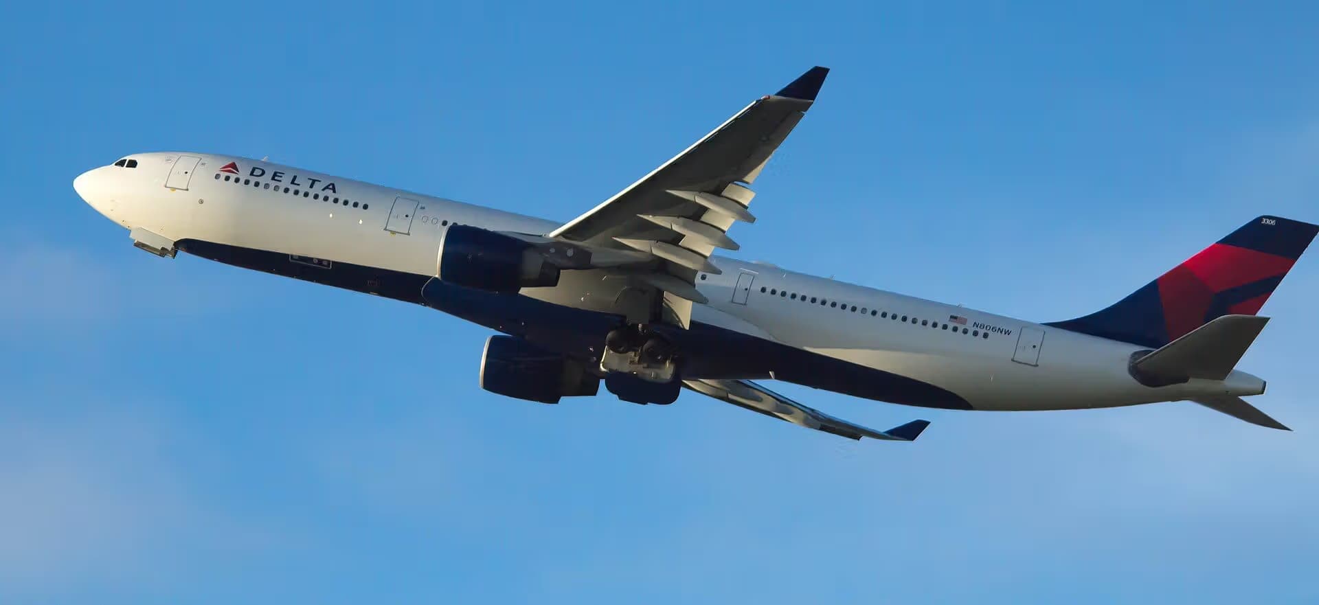 N806NW — Airbus
