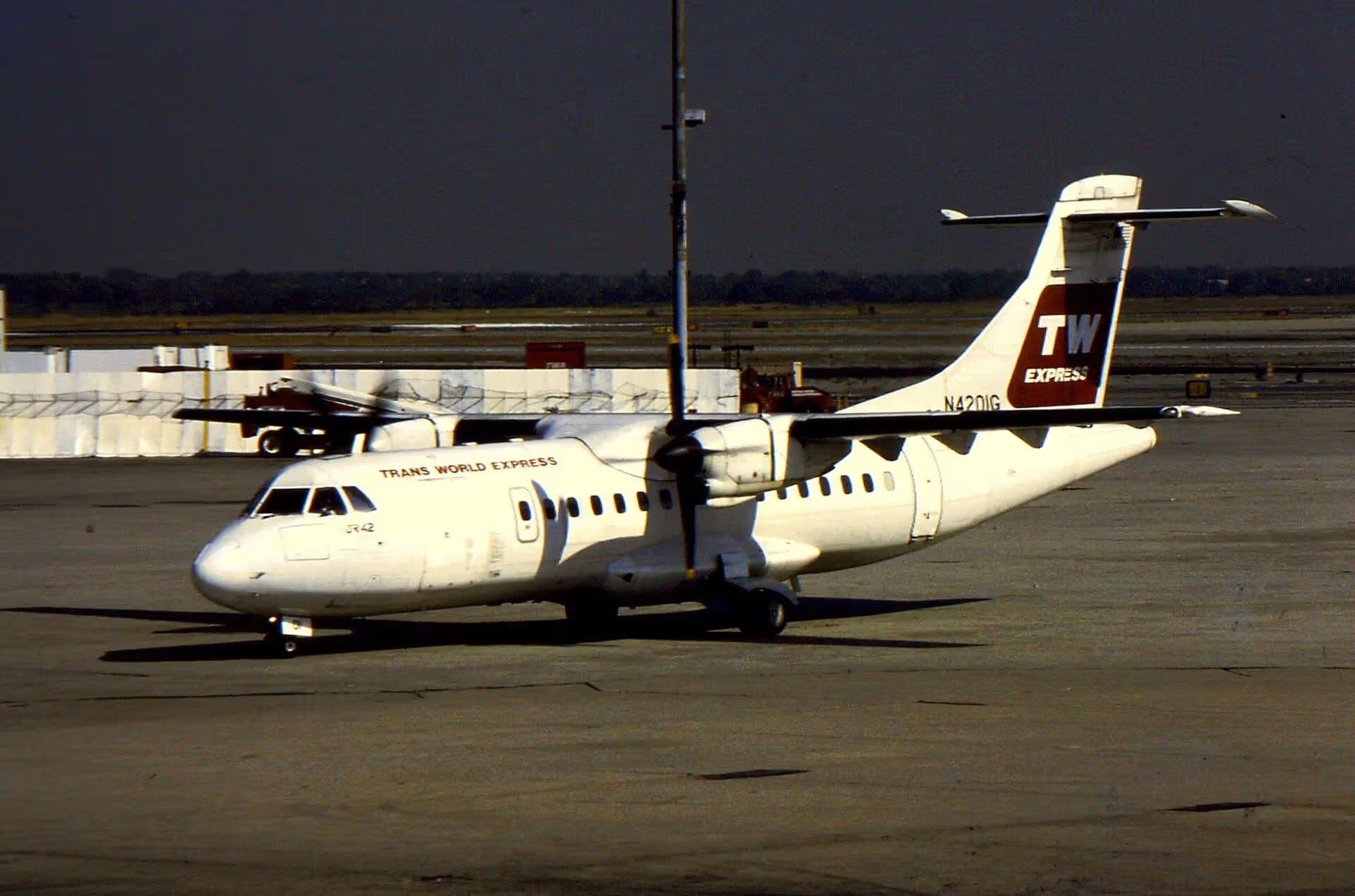 N4201G — Aircraft