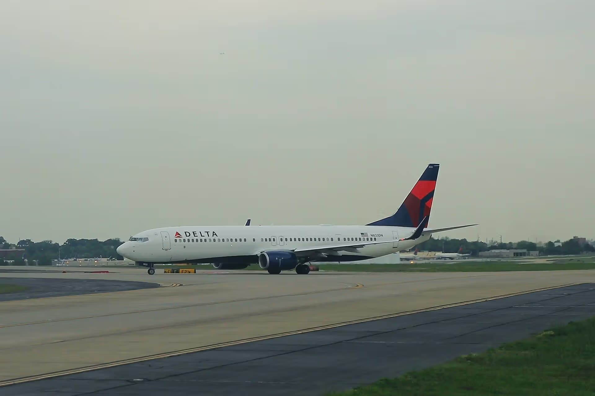 N833DN — Boeing
