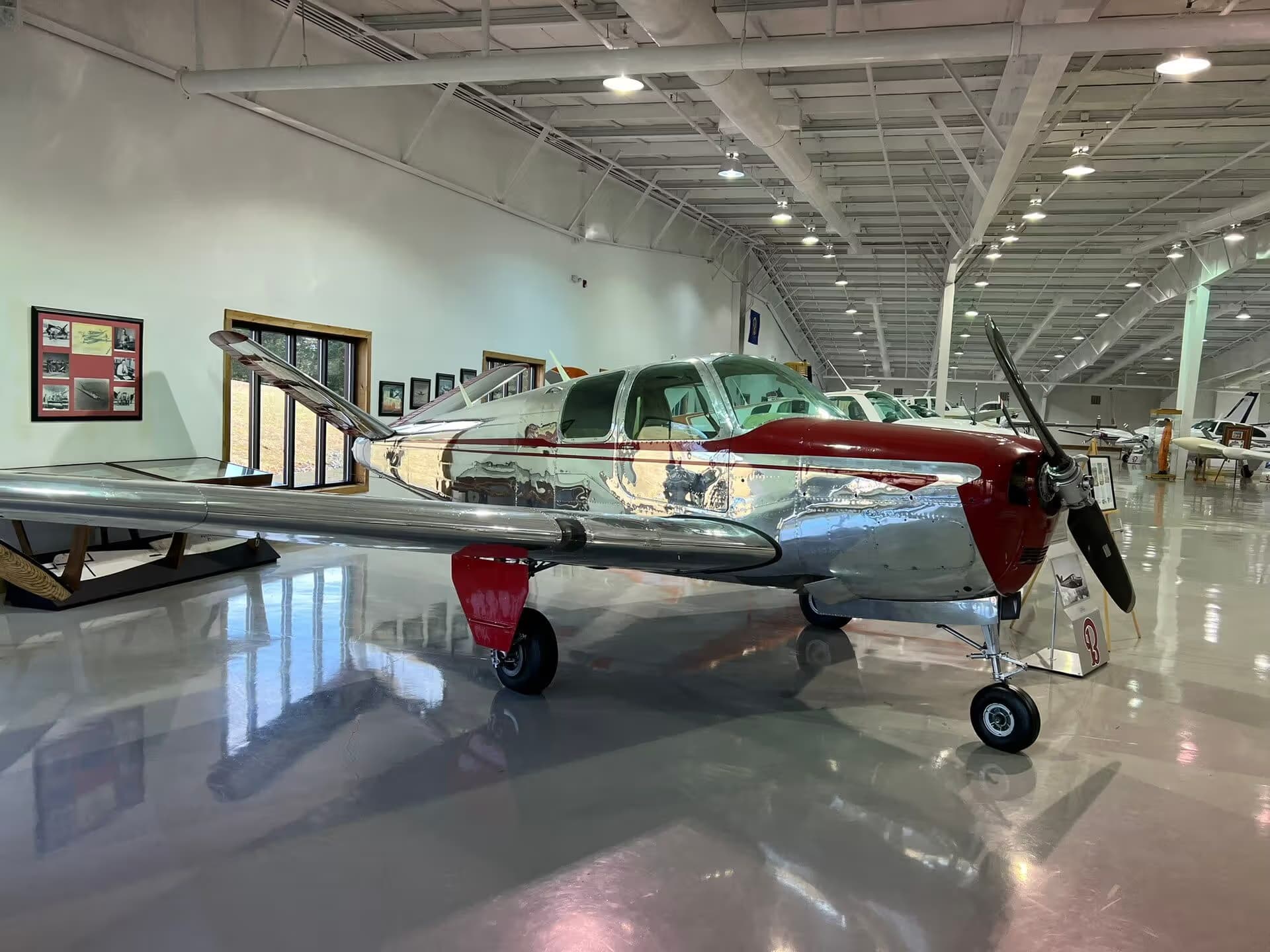 N80409 — Single-engine aircraft