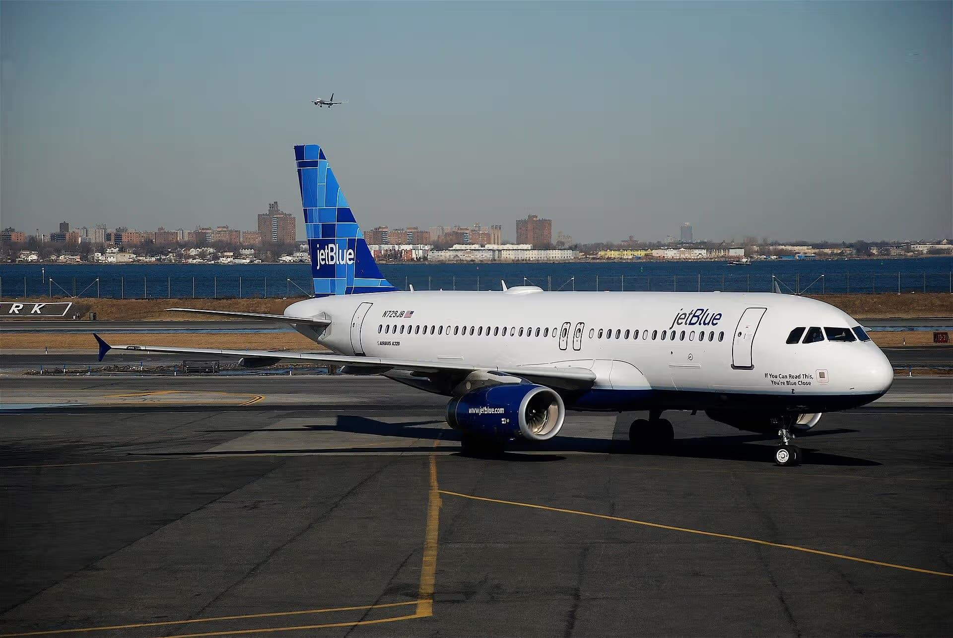 N729JB — Airbus