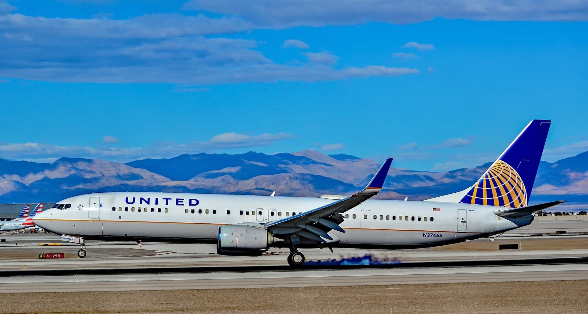 N37465 — Boeing