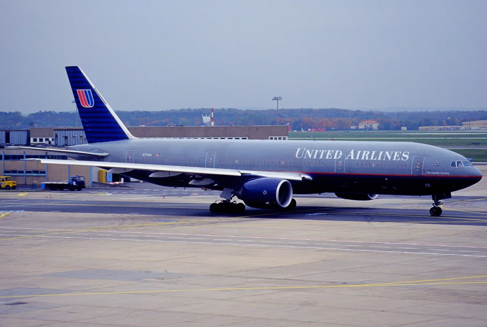 N774UA — Boeing