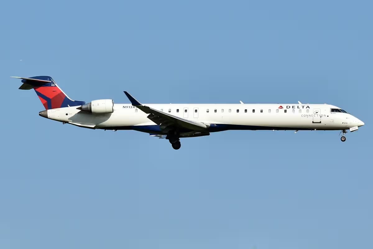 N913XJ — Aircraft