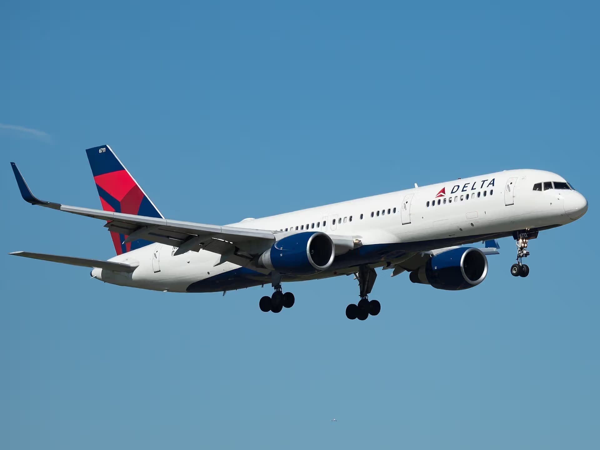 N6711M — Boeing