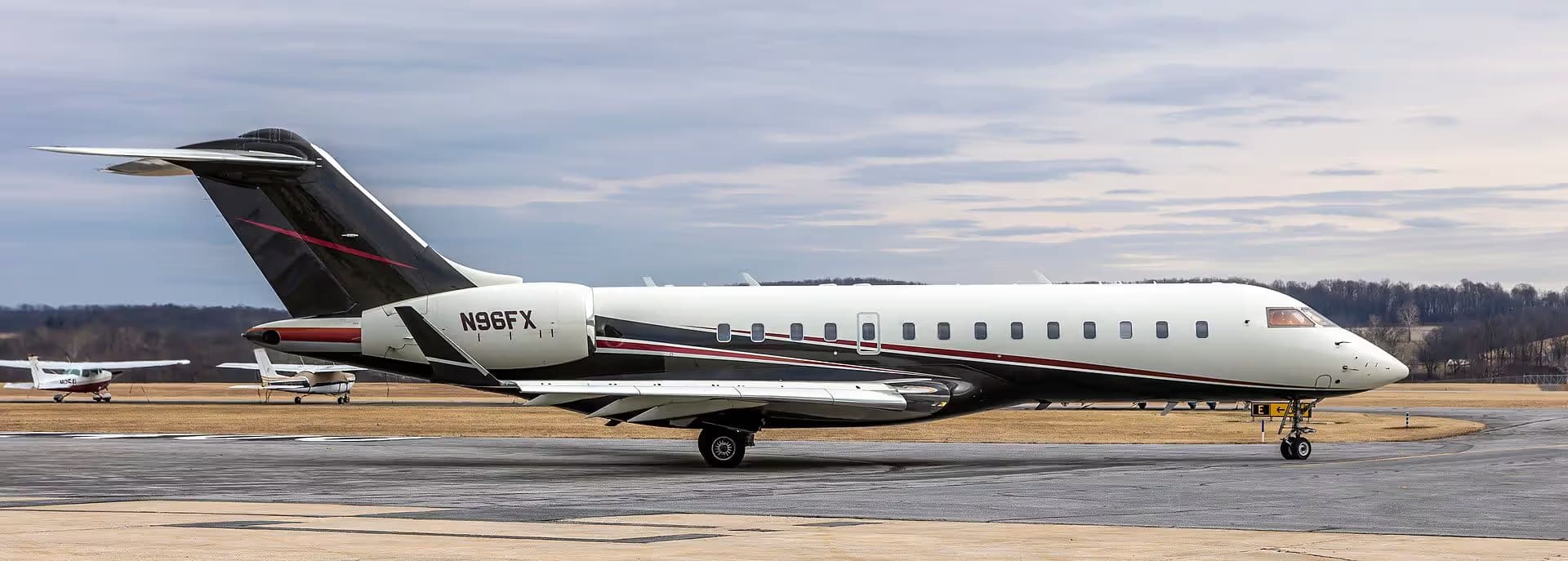 N96FX — Business jet