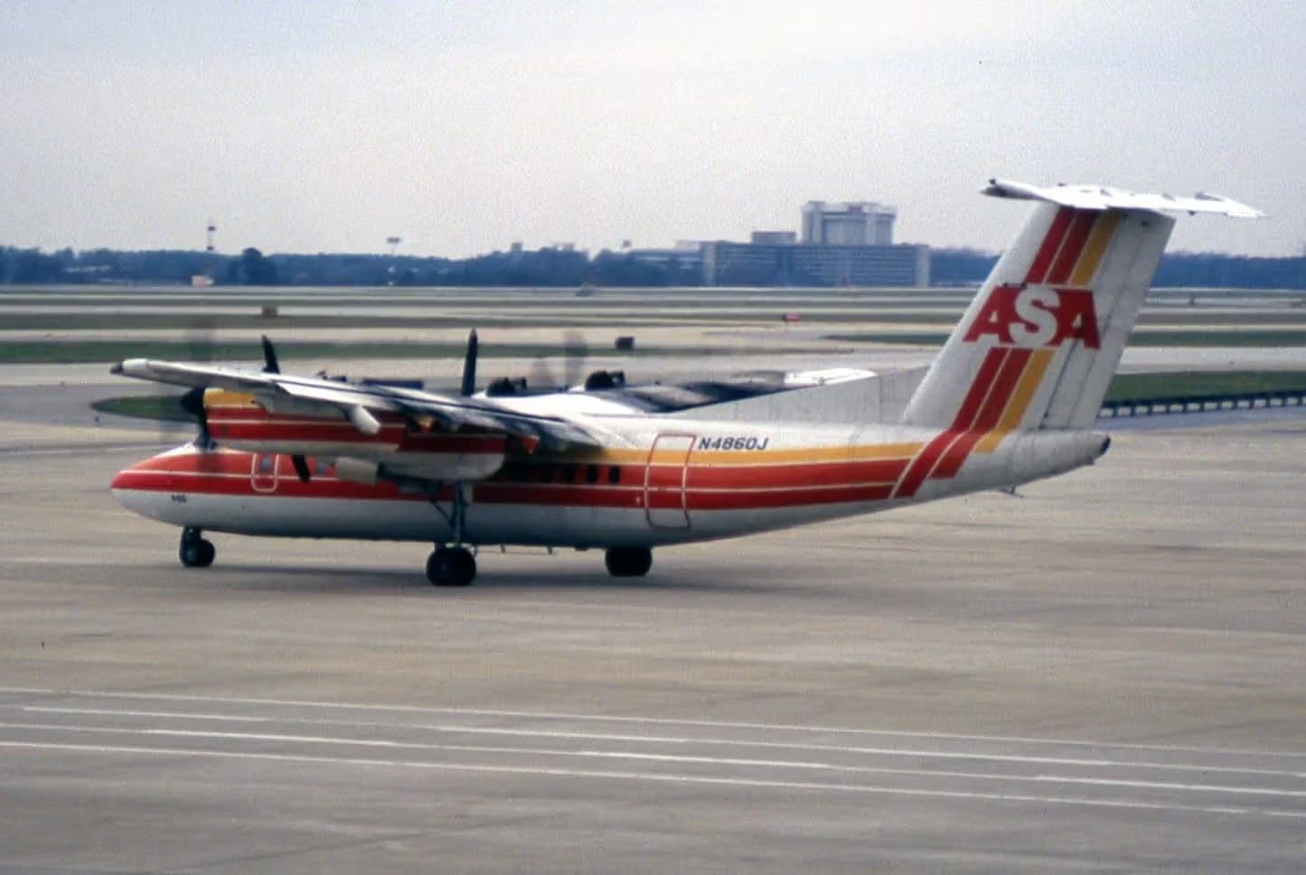 N4860J — Aircraft
