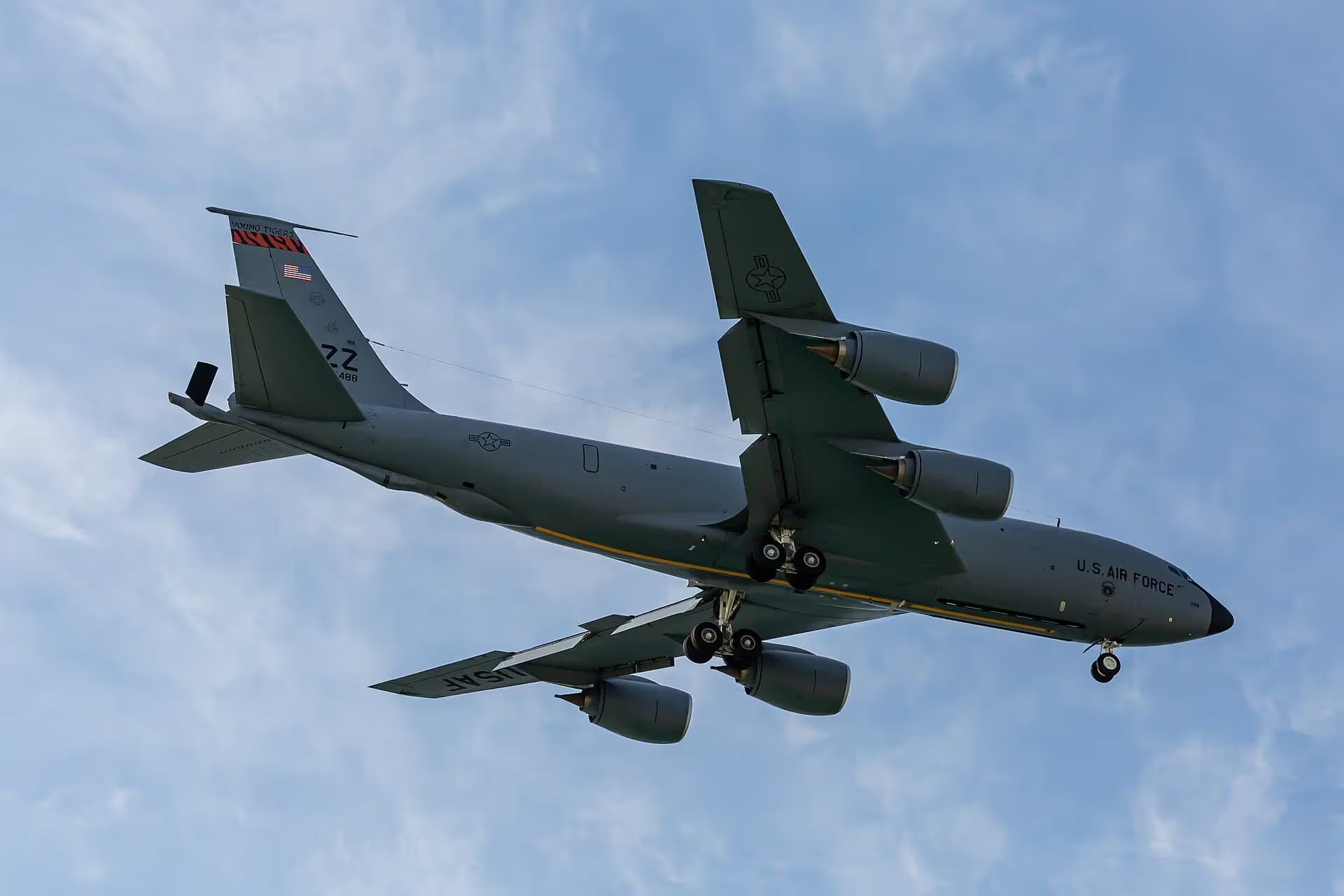 Unidentified — Aircraft