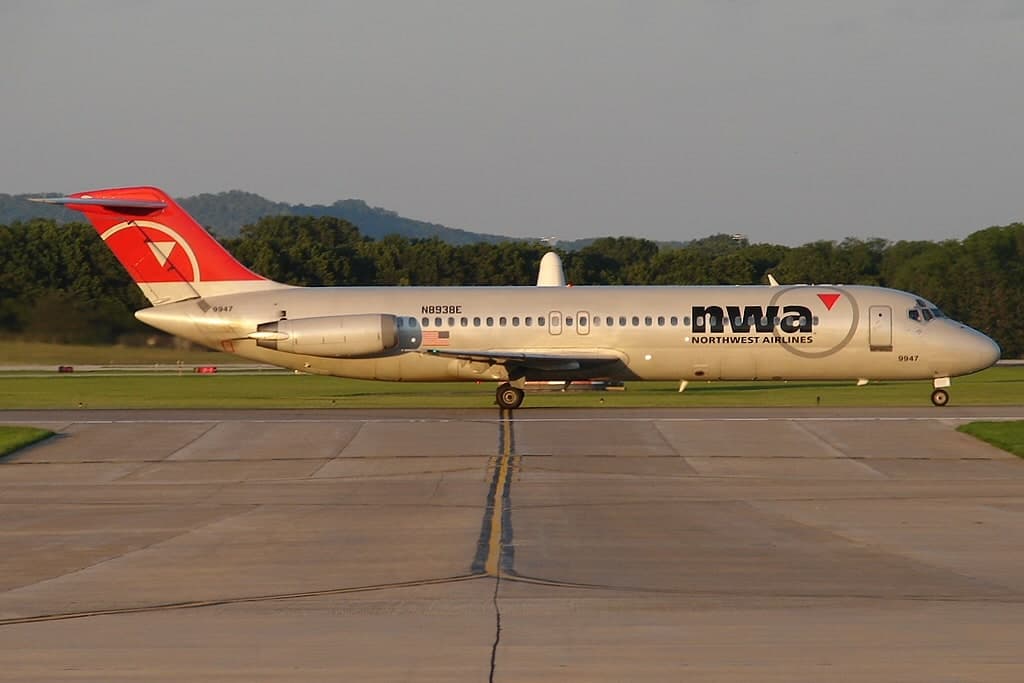 N8938E — Aircraft