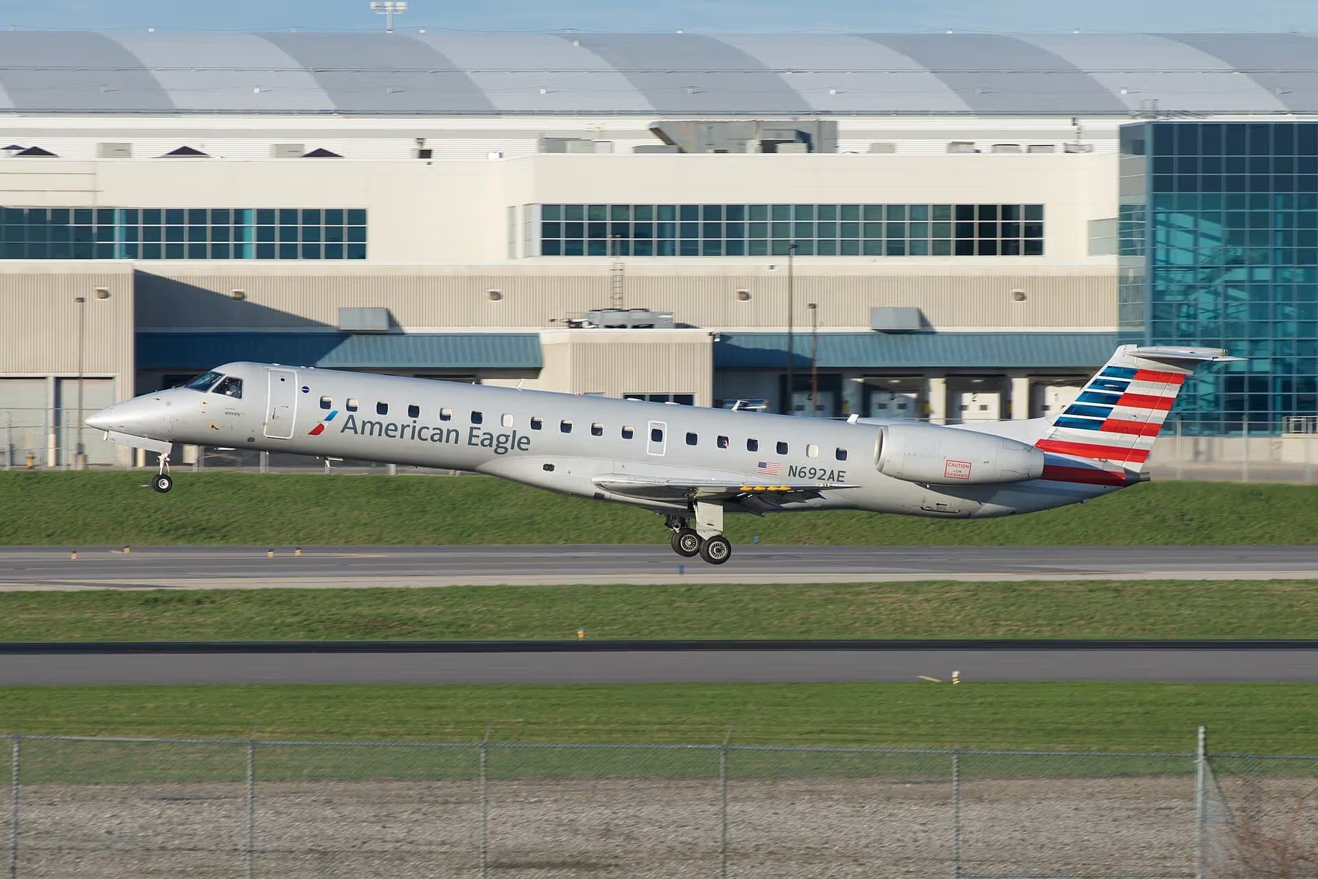 N692AE — Embraer
