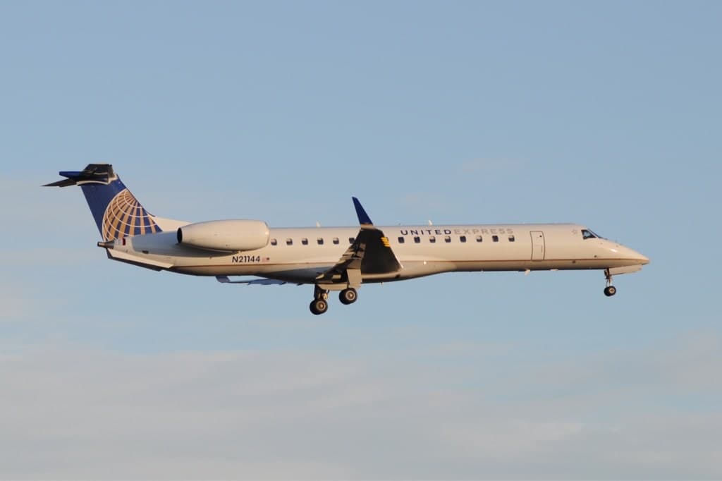 N21144 — Business jet
