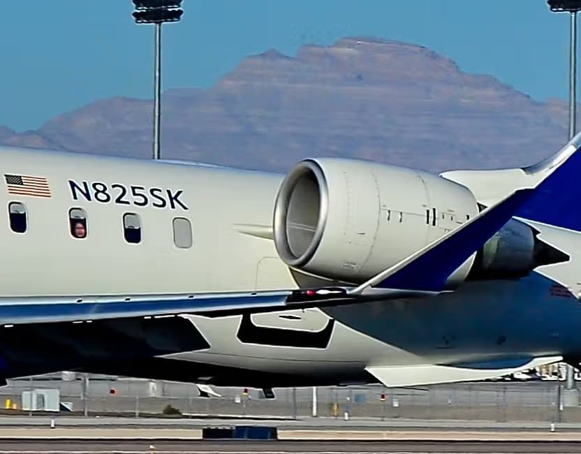 N825SK — Bombardier