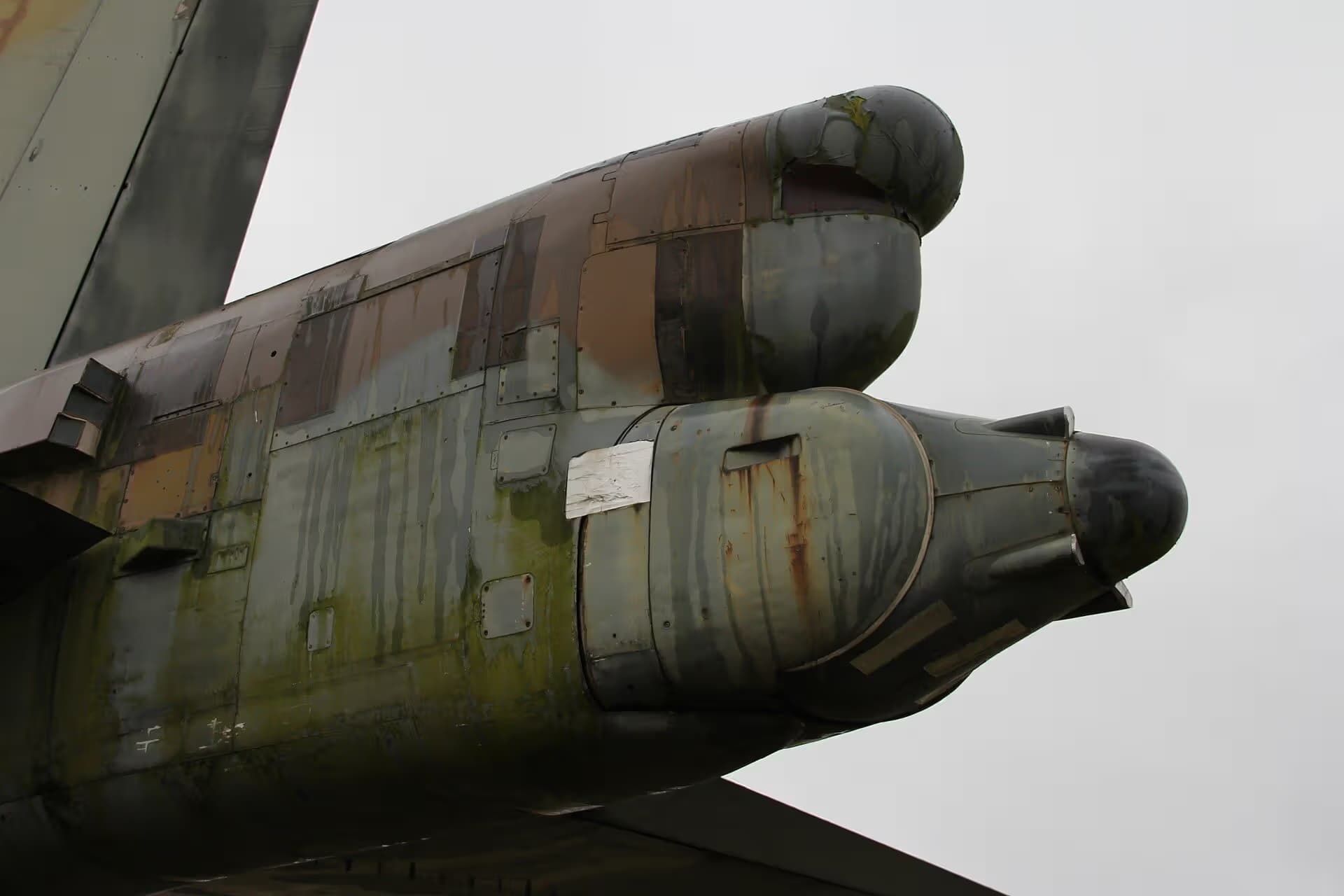 Unidentified — Aircraft
