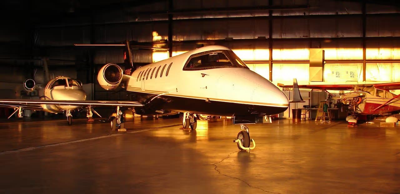 N334AF — Business jet