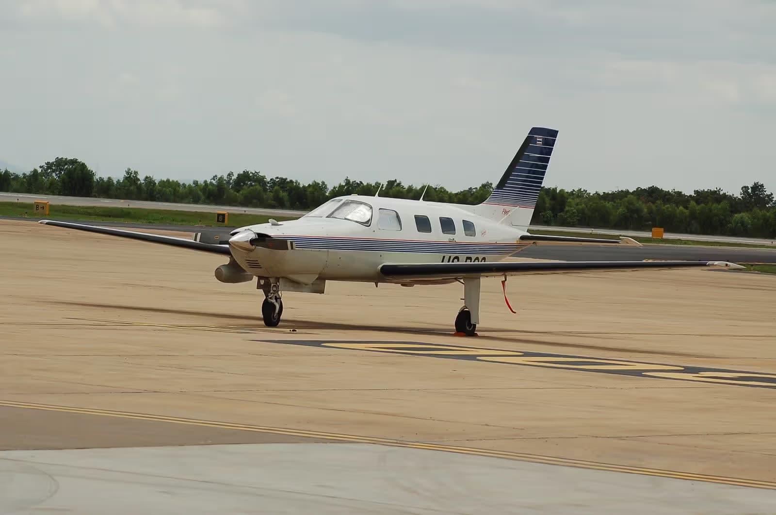 HS-BOS — Single-engine aircraft