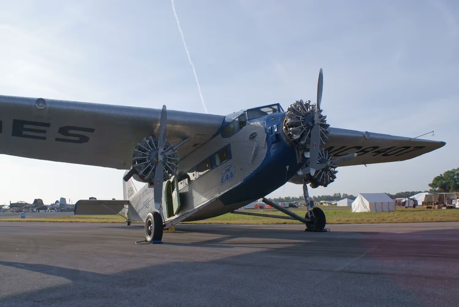 Unidentified — Aircraft