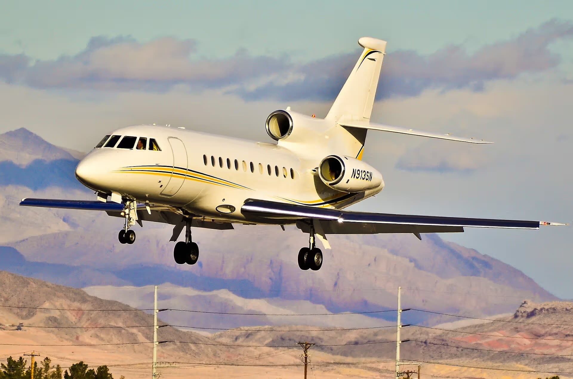 N913SN — Business jet