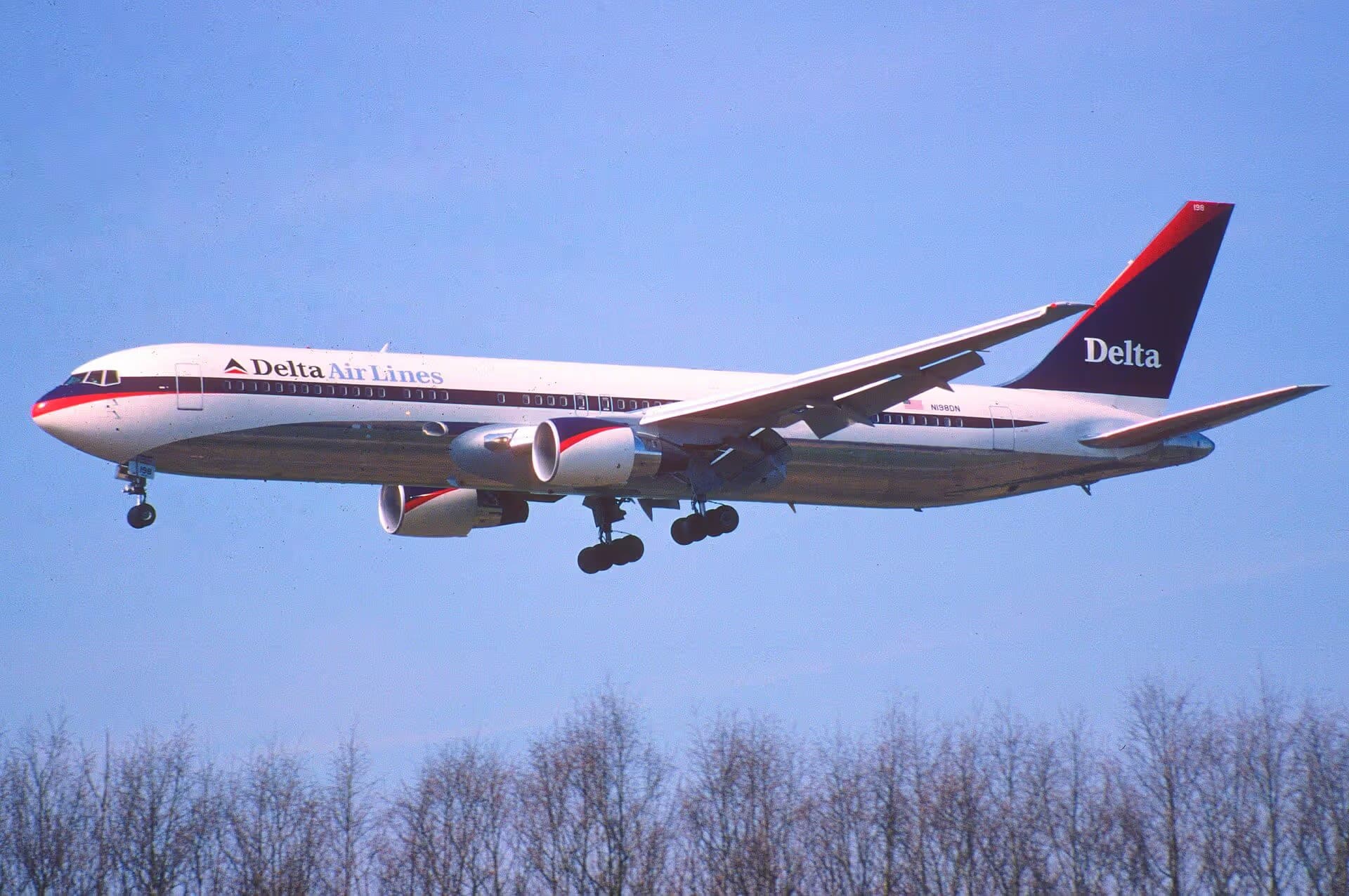 N198DN — Boeing