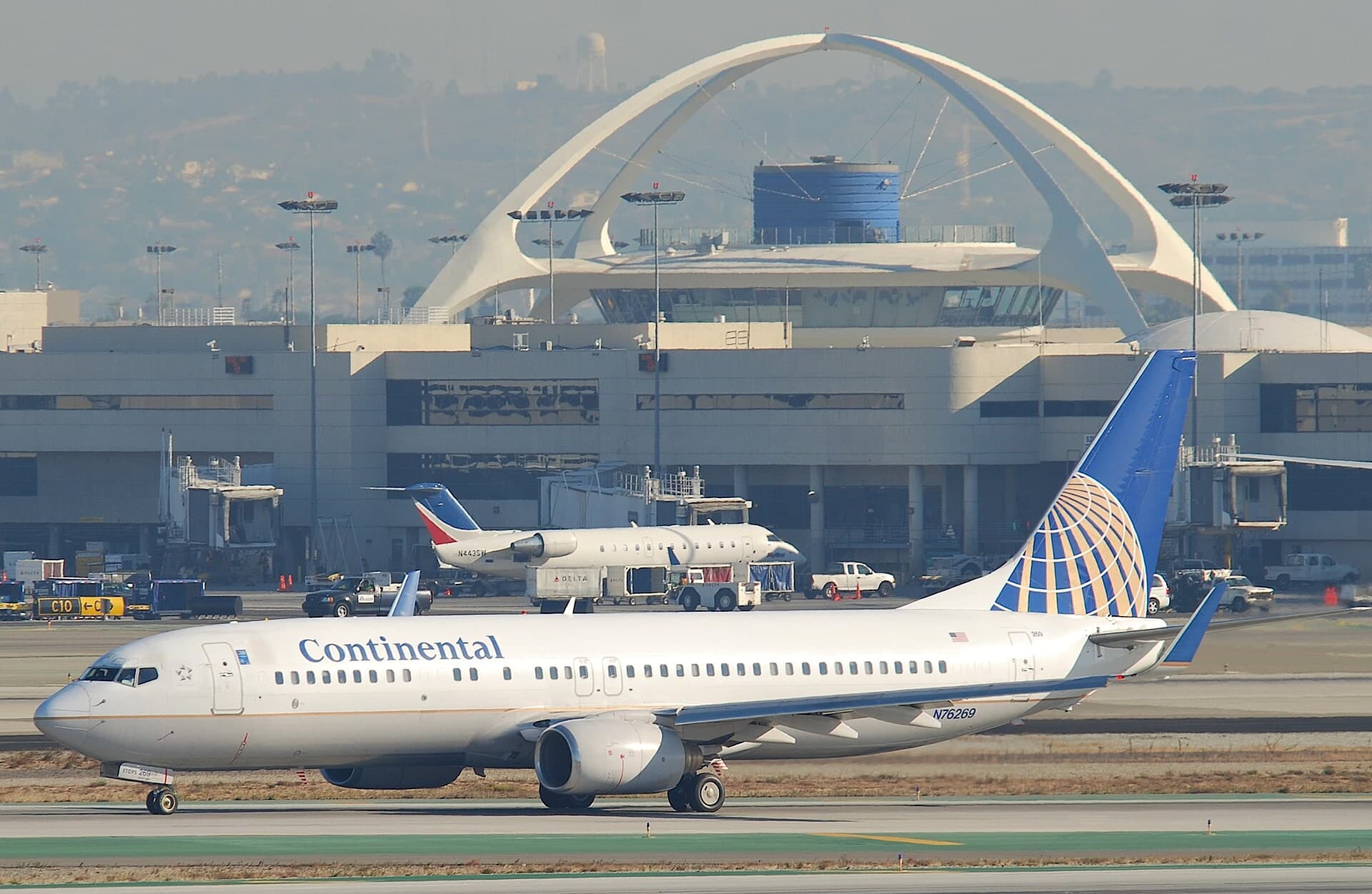 N76269 — Boeing