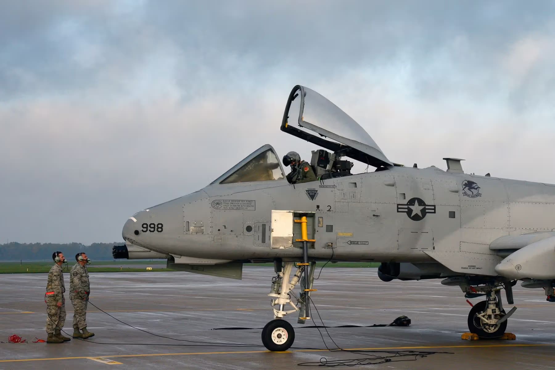Unidentified — Aircraft