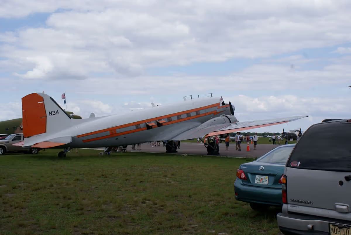 N34 — Douglas
