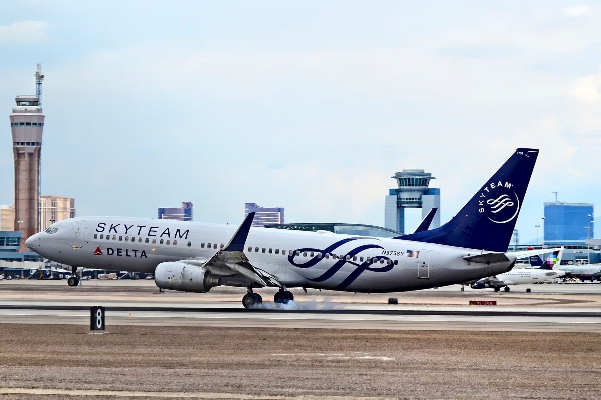 N3758Y — Boeing