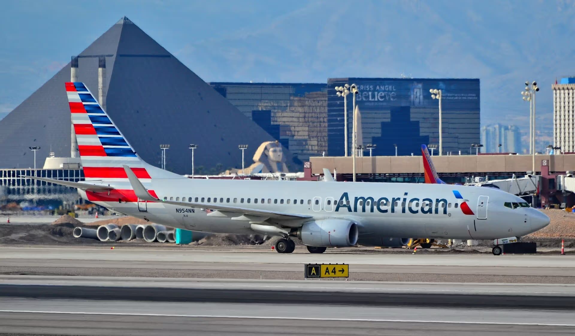 N954NN — Twin-engine aircraft