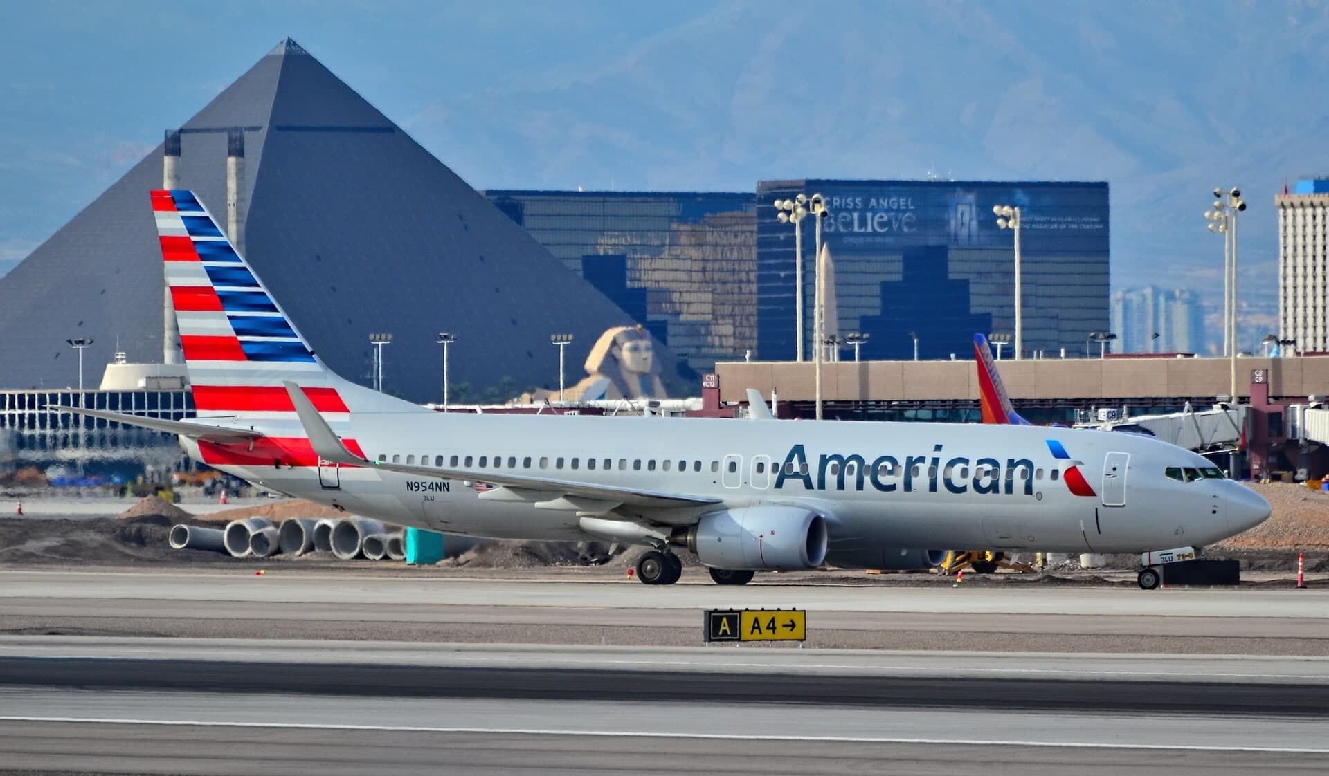 N954NN — Twin-engine aircraft
