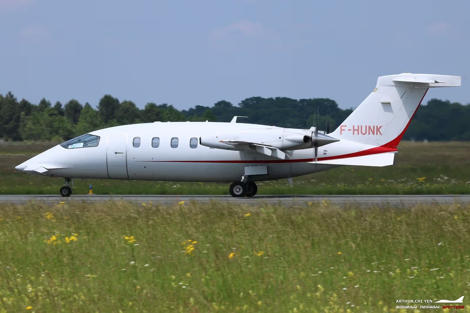 F-HUNK — Aircraft