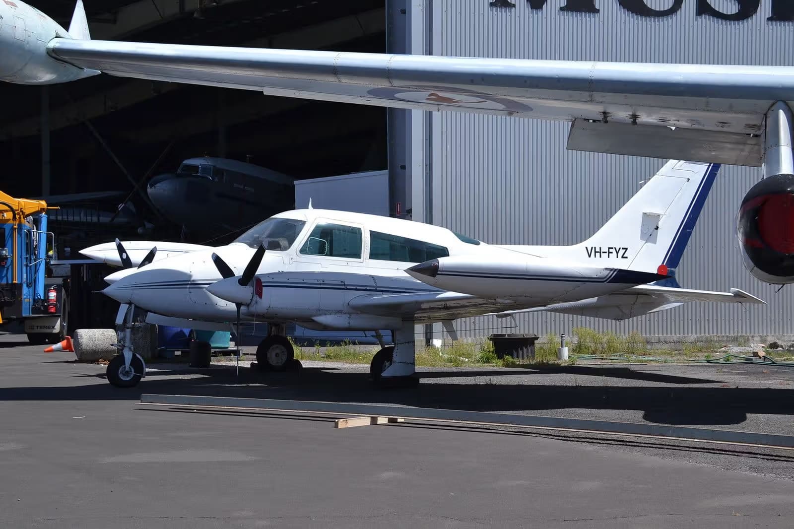 VH-FYZ — Cessna