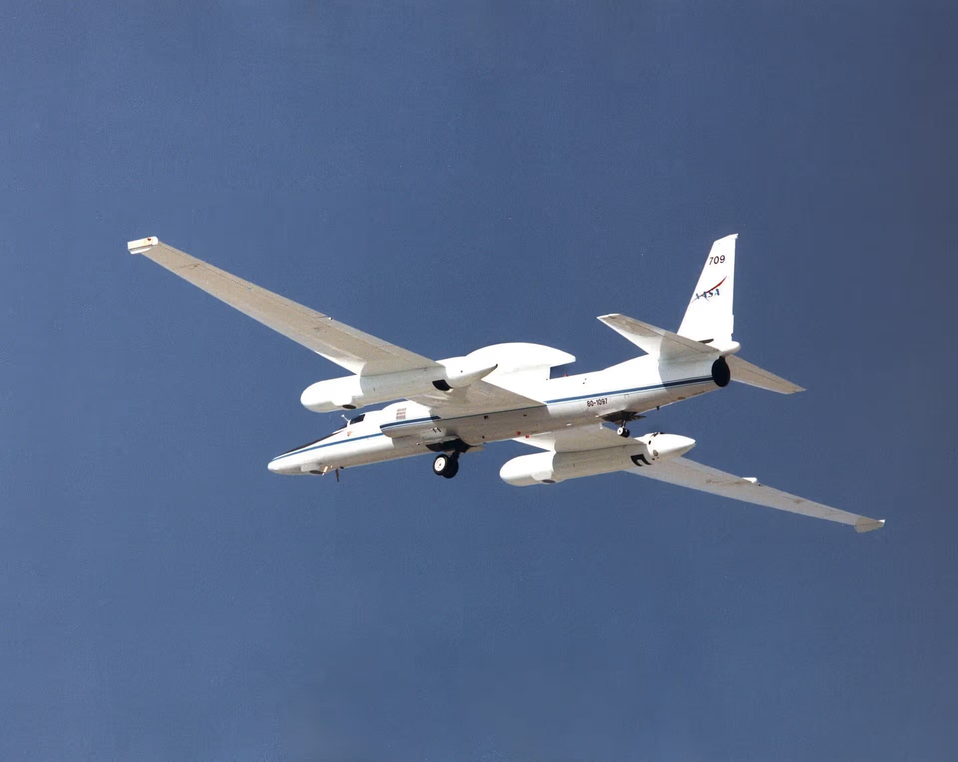 N809NA — Business jet