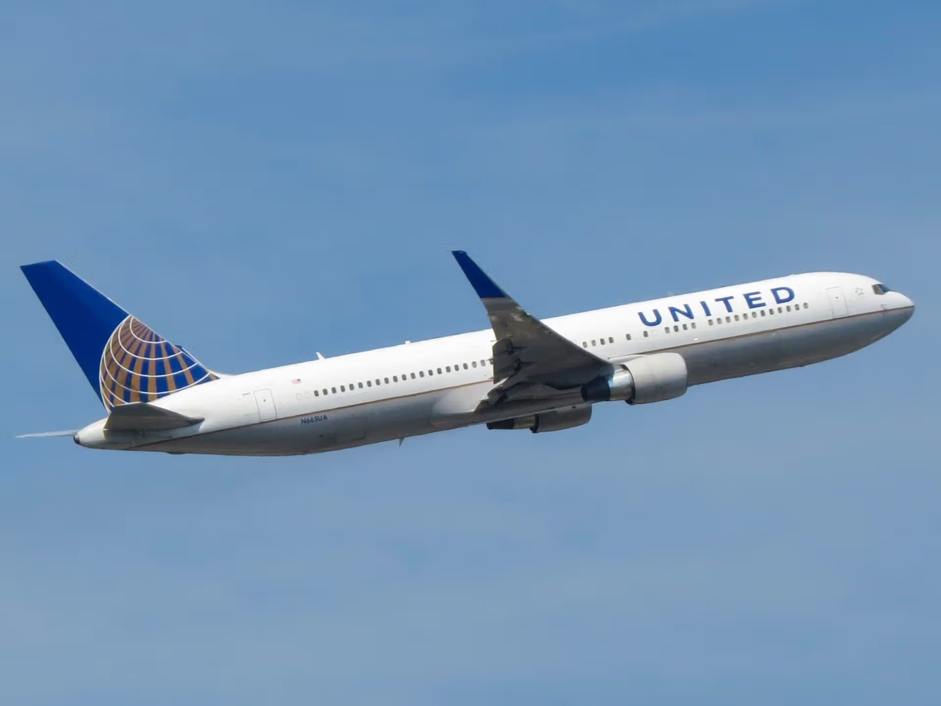 N665UA — Boeing