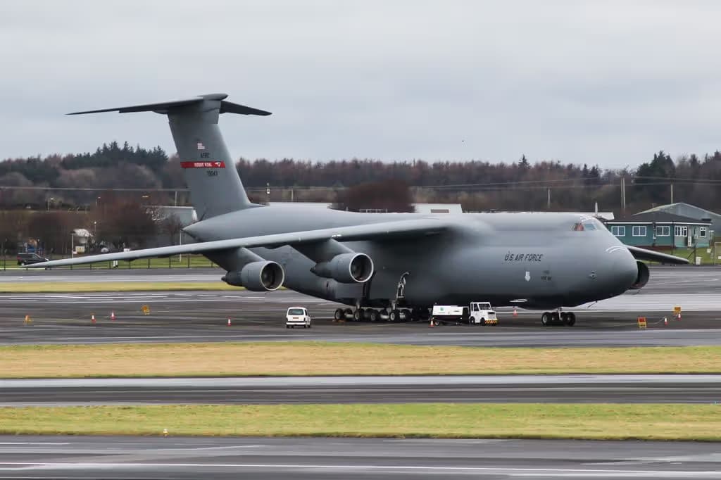 Unidentified — Aircraft