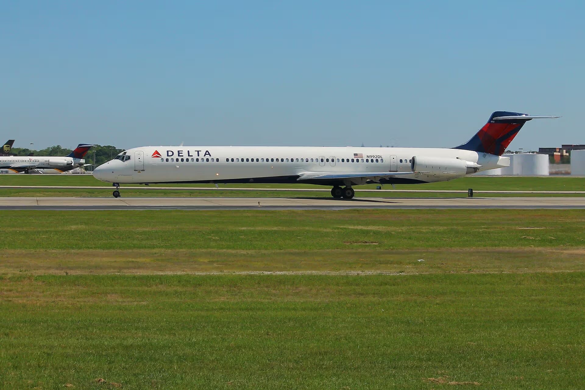 N992DL — Aircraft
