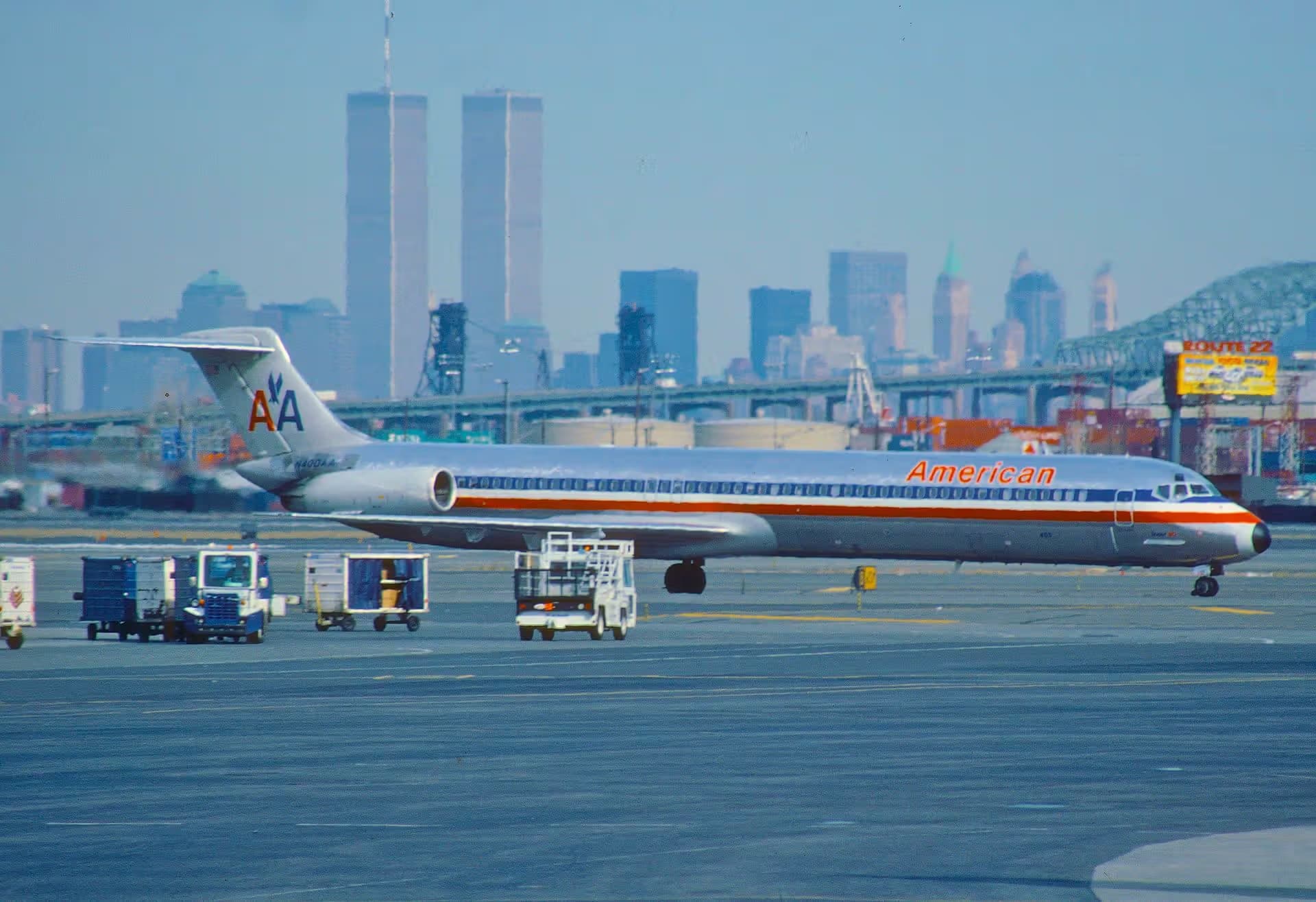 N400AA — Douglas