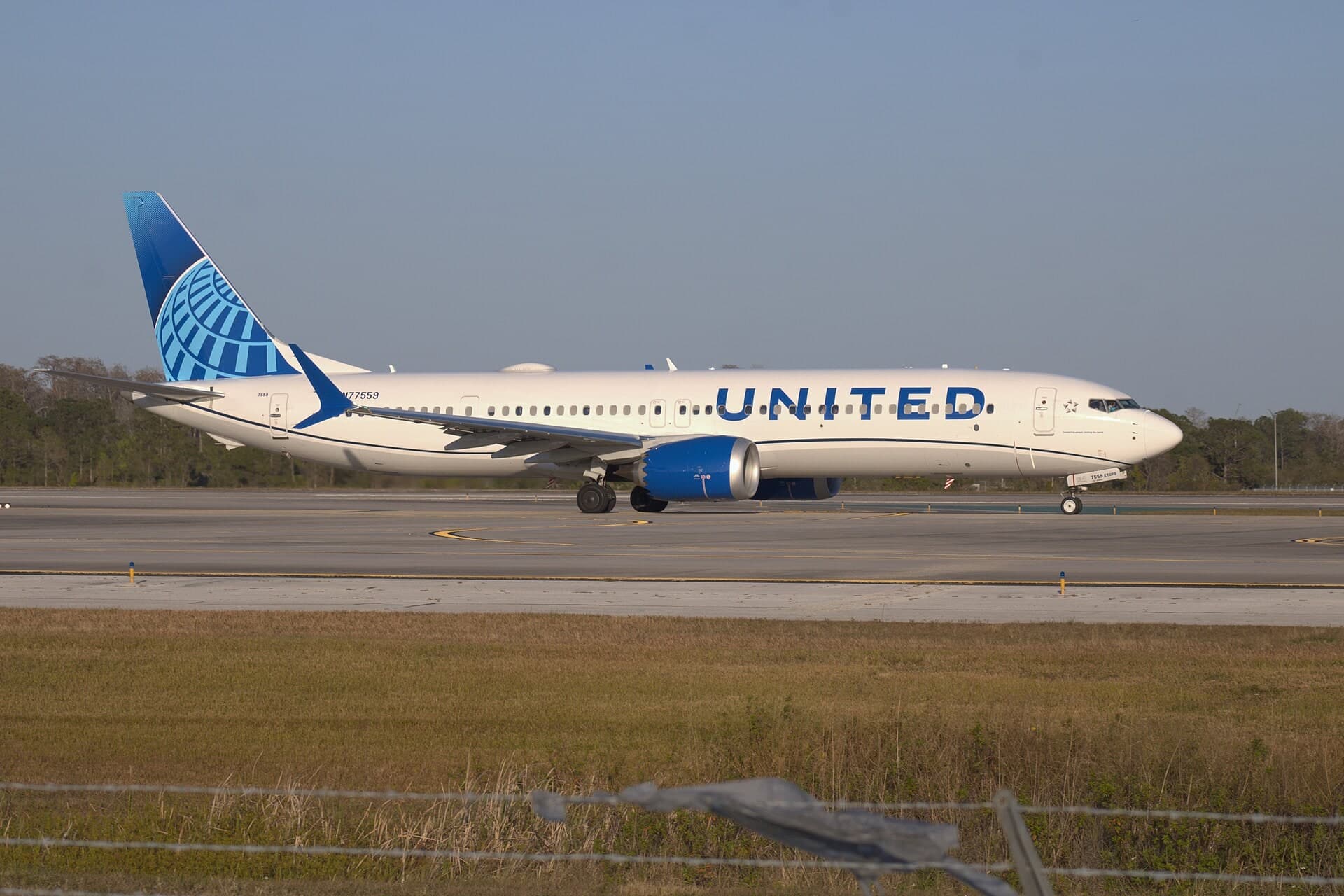 N77559 — Boeing