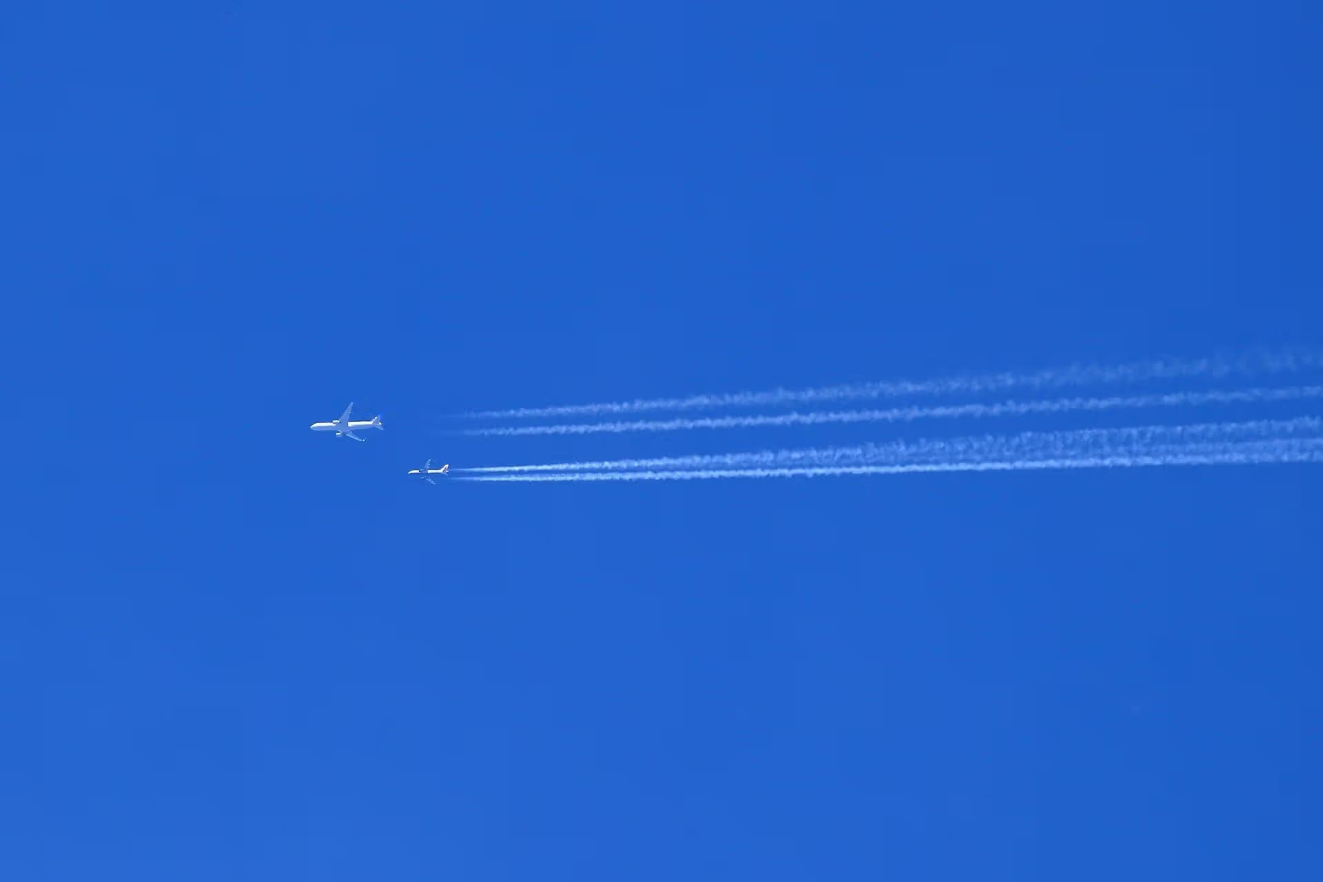 N652UA — Aircraft
