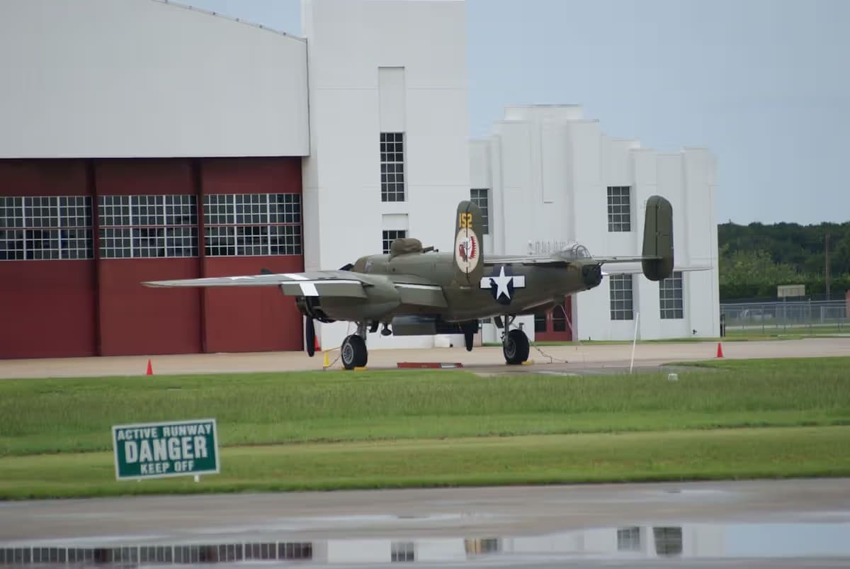 Unidentified — Aircraft