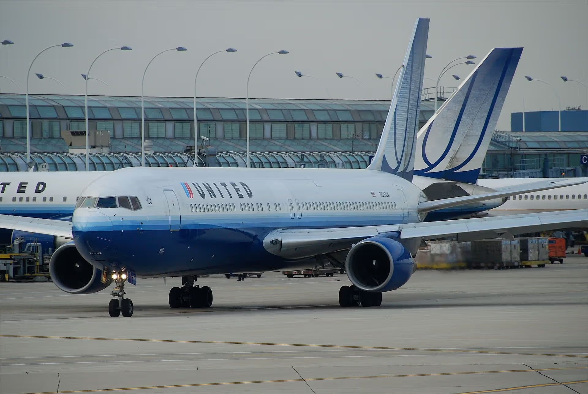 N651UA — Boeing