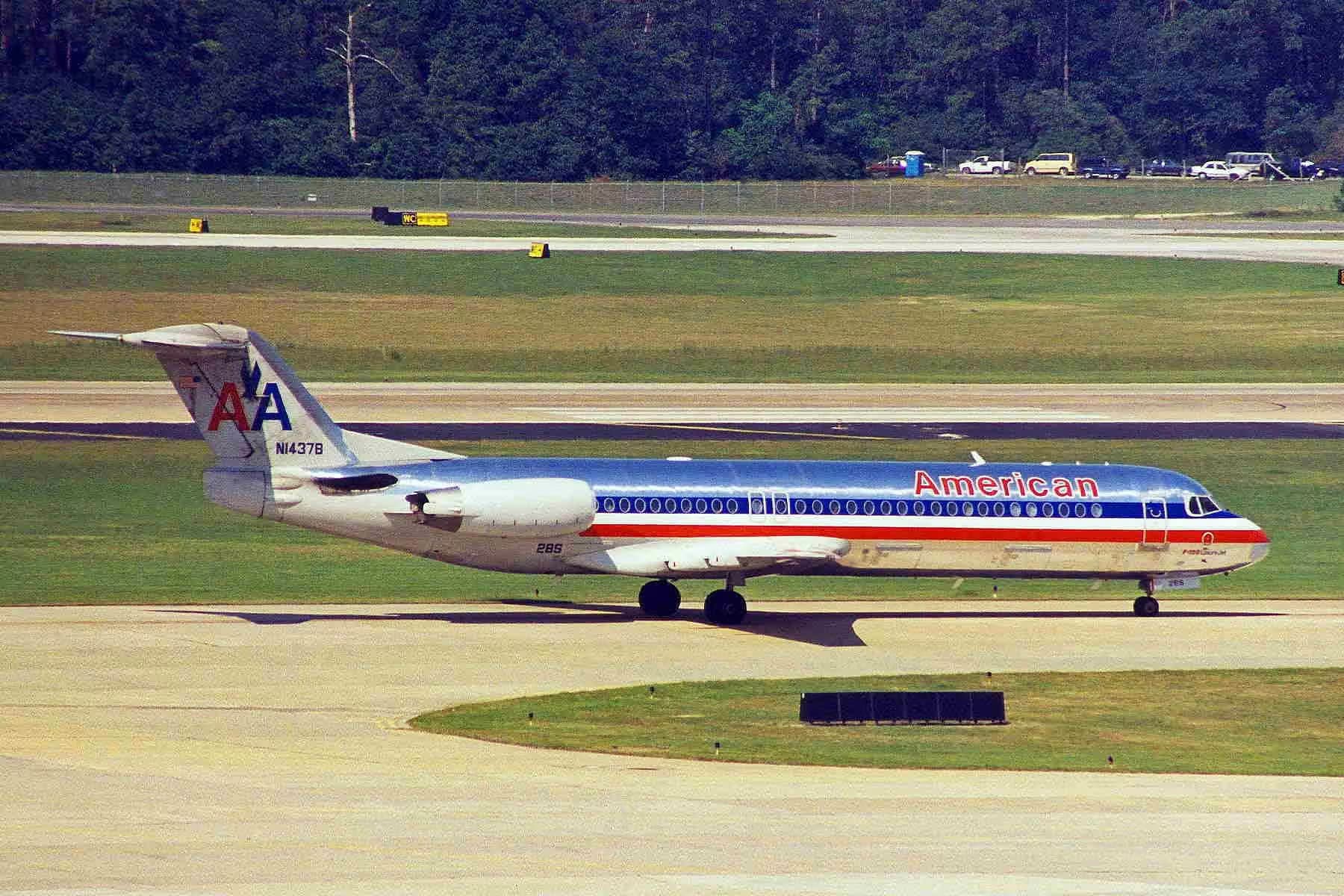N1437B — Aircraft