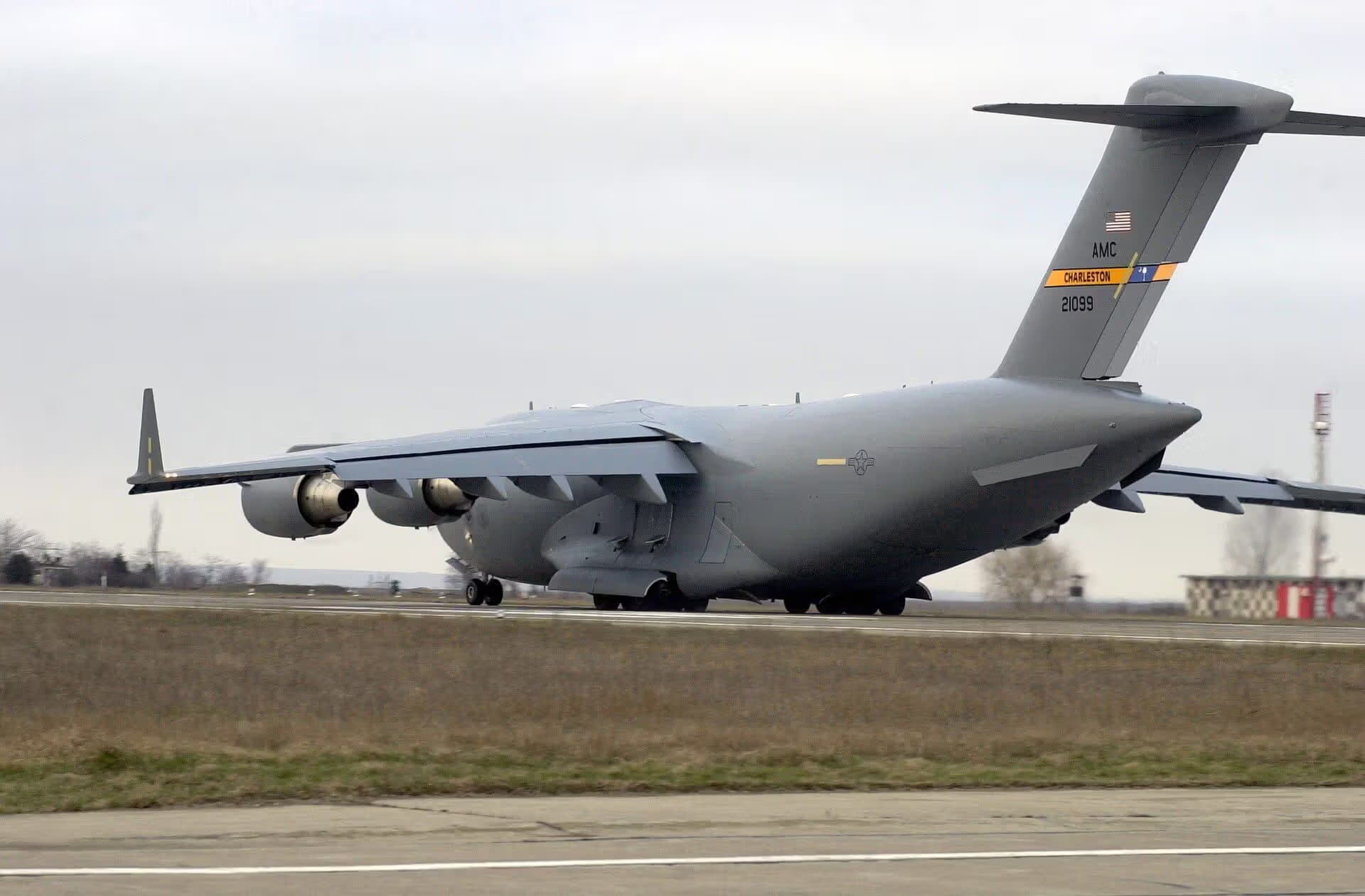 Unidentified — Aircraft