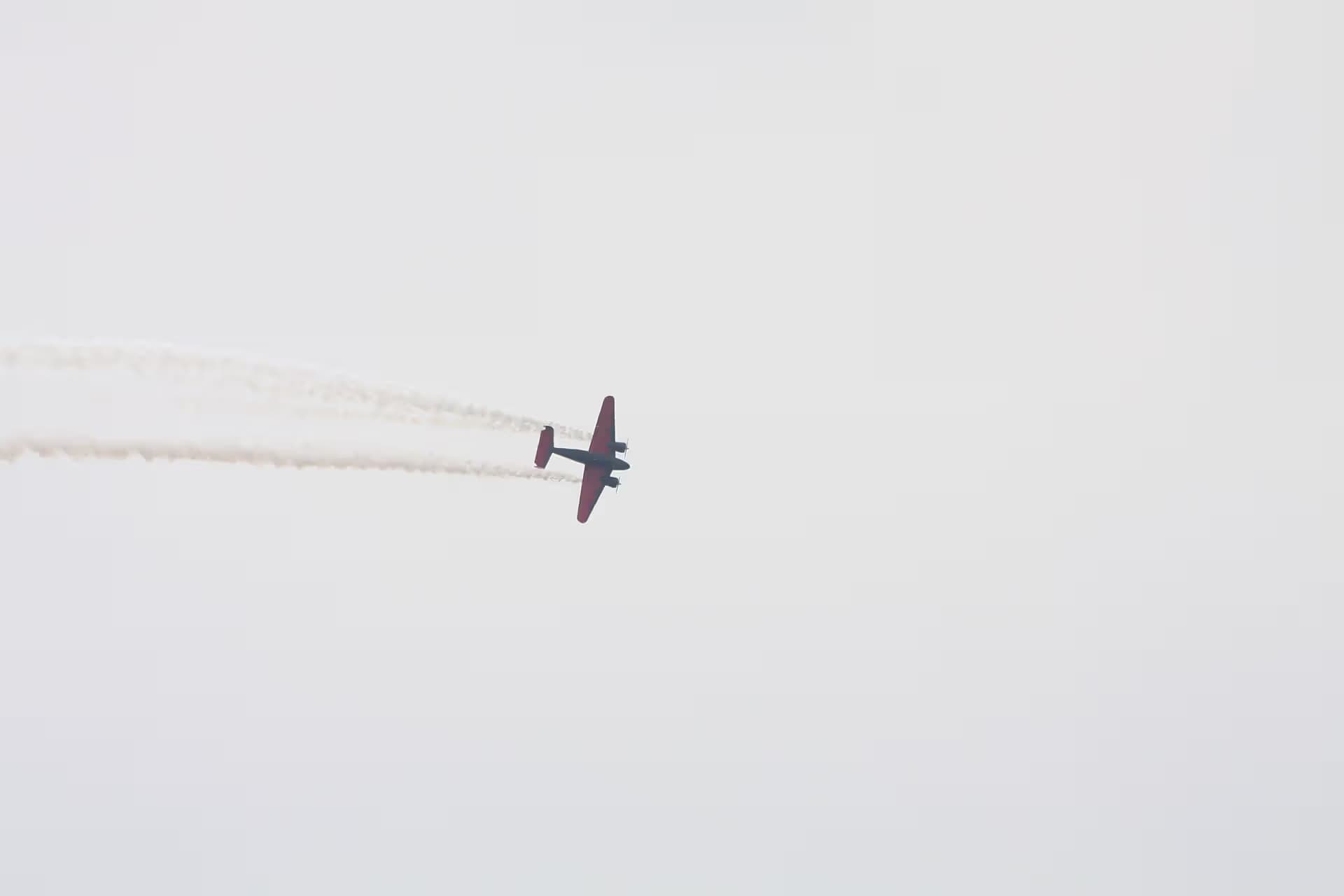 N9109R — Twin-engine aircraft