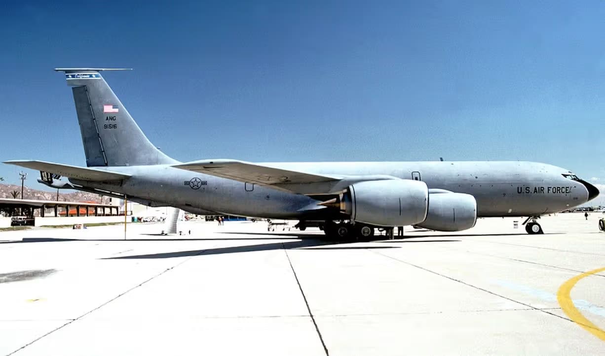 Unidentified — Aircraft