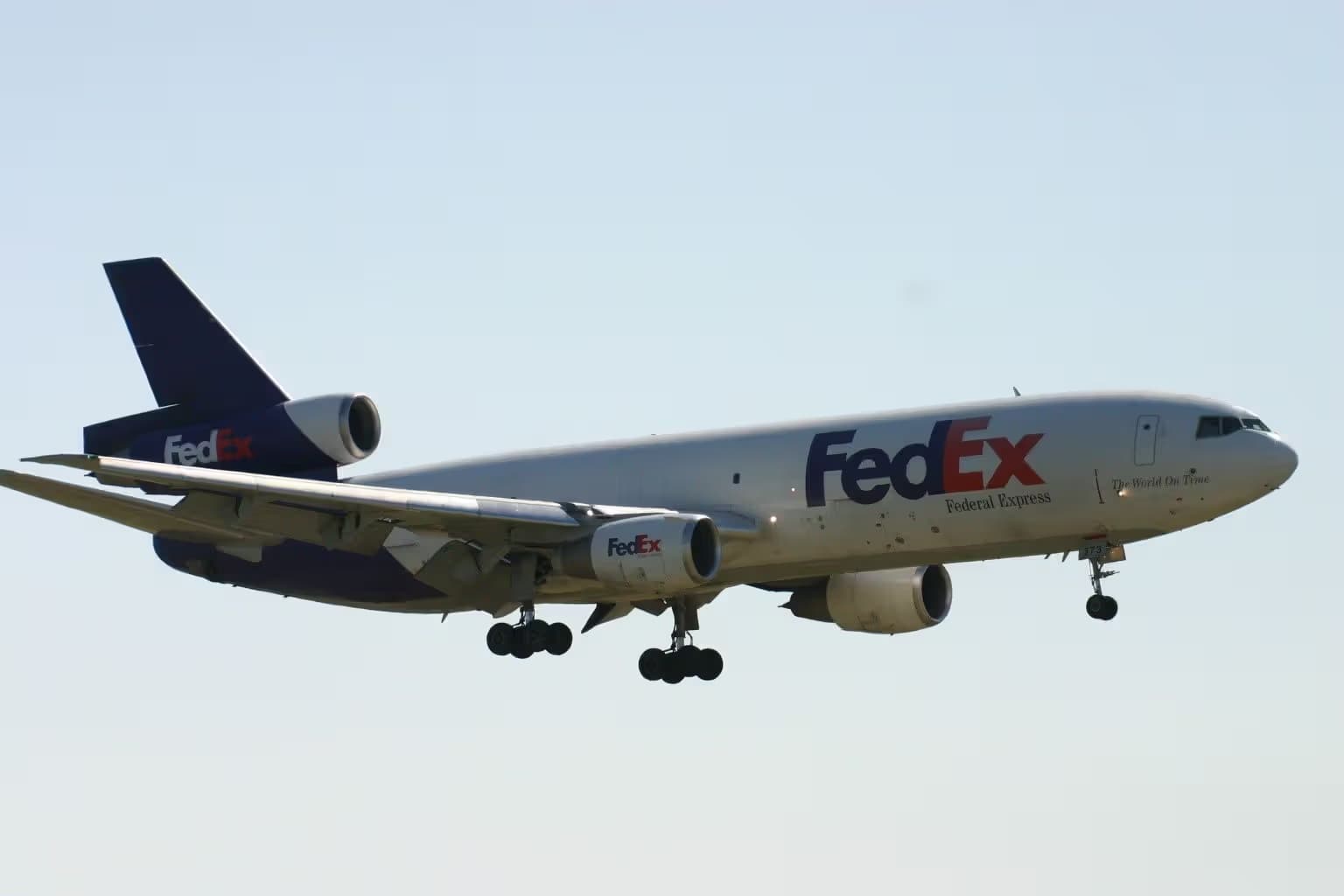 N373FE — Douglas